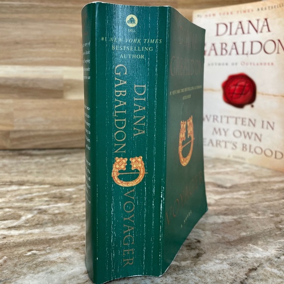 3 Books by Diana Gabaldon Outlander Paperback Used - Picture 3 of 15